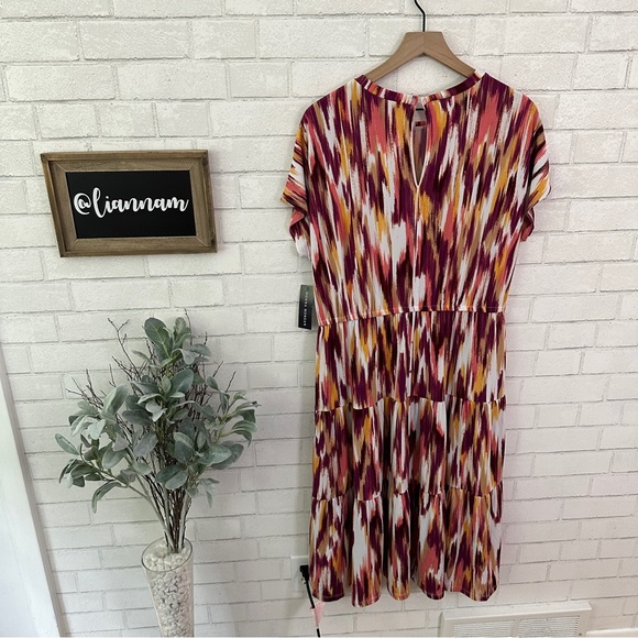 DONNA MORGAN Stitch Fix Rowane Raspberry Tiered Dress - Picture 10 of 13